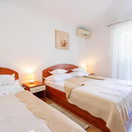 Alesa Steva Apartmán