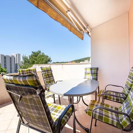 Apartmán Alesa Steva *
